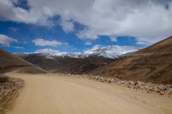 The motorway to Tanglang La. Snow-capped Pk 5789 visible in the frame