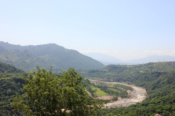 Ahead of Udhampur; near the diversion for Katra
