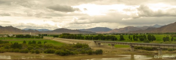 The 251 km long railway starts from Lhasa and terminates at Shigatse. The modern railway line became operational in August 2014