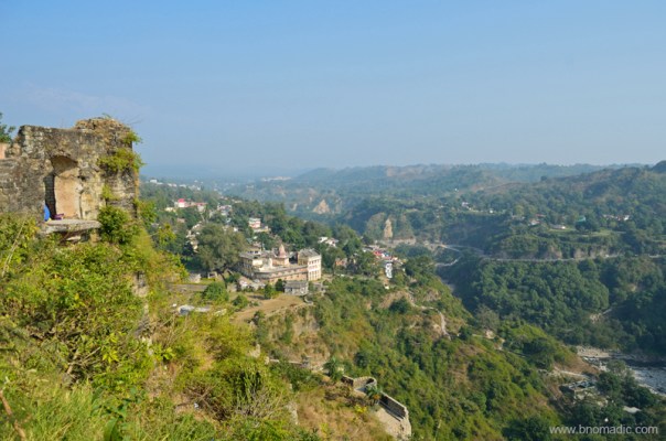 The crumbling walls of the Fort and the Banganga down below