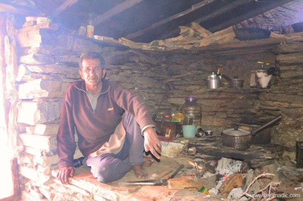 Scheme of things inside the dhaba at teesri