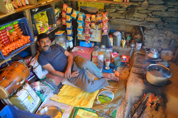 Inside the dhaba at Jamnala; our tea is brewing