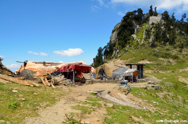 The teesri campsite on the ridge at 3258m