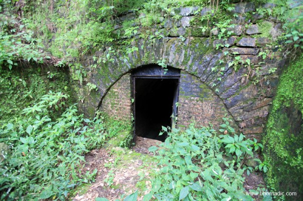 Barog was buried in a grave not far from the abandoned tunnel and till today rumours of his ghost being seen haunting nearby are not very uncommon. 