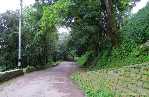 The road and walkways through Dagshai