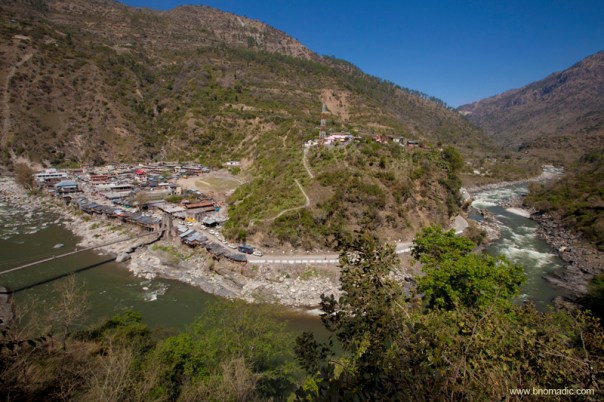 The junction of Tiuni by the river Tons
